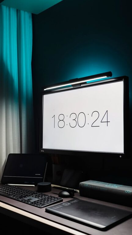 How to Protect Your Eyes During Screen Time